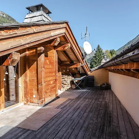 Chalet Superbe 4 Etoiles Avec Sauna Et Garage Proche Des Pistes - Fr-1-343-184 *