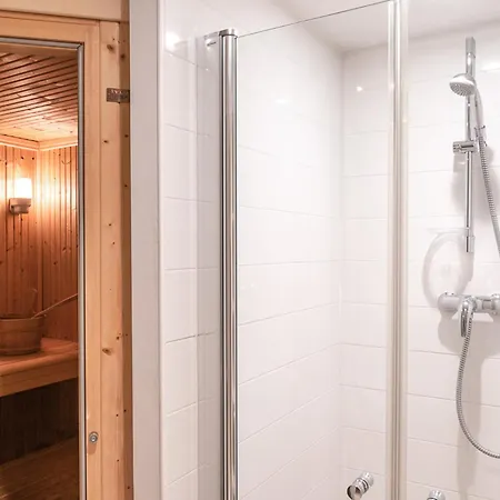 Superbe 4 Etoiles Avec Sauna Et Garage Proche Des Pistes - Fr-1-343-184 Chamonix