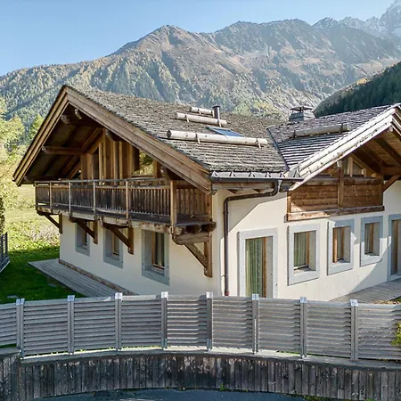 Chalet Superbe 4 Etoiles Avec Sauna Et Garage Proche Des Pistes - Fr-1-343-184 Chamonix